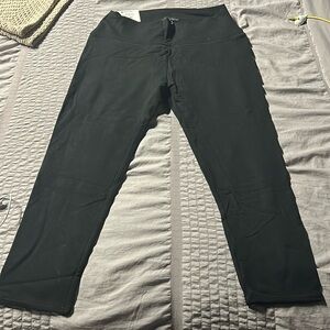 Brand new capri black leggings